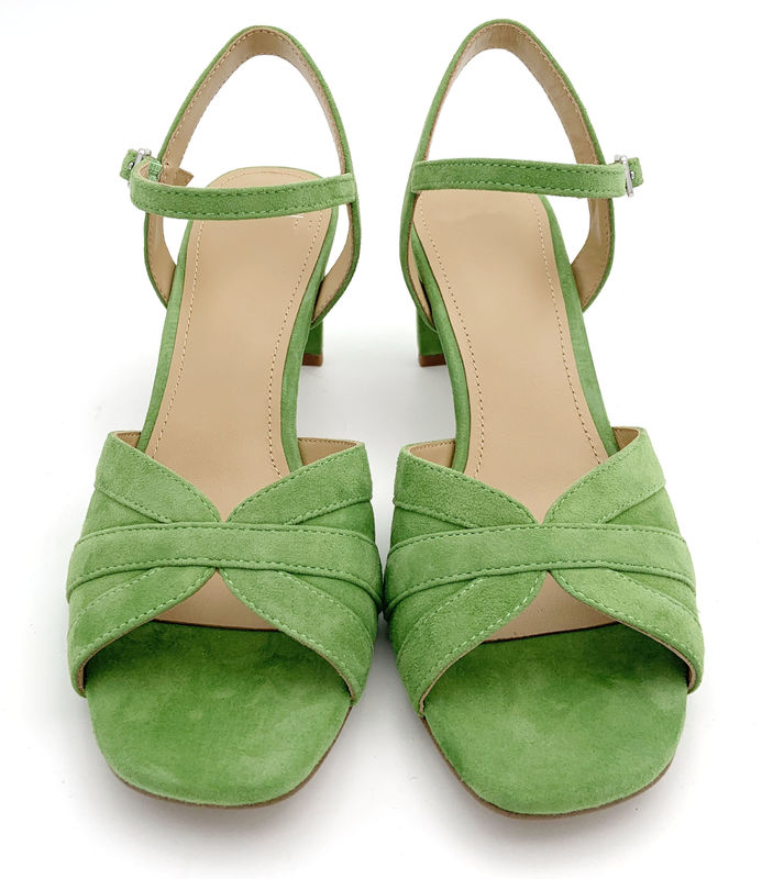 Strappy Style Sandalias de salto alto femininas com cor preta, branca, vermelha