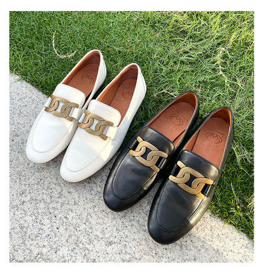 Sapatos Loafer Clássicos Personalizados Com Pedaço Redondo Deslizante No Tipo de Fechamento