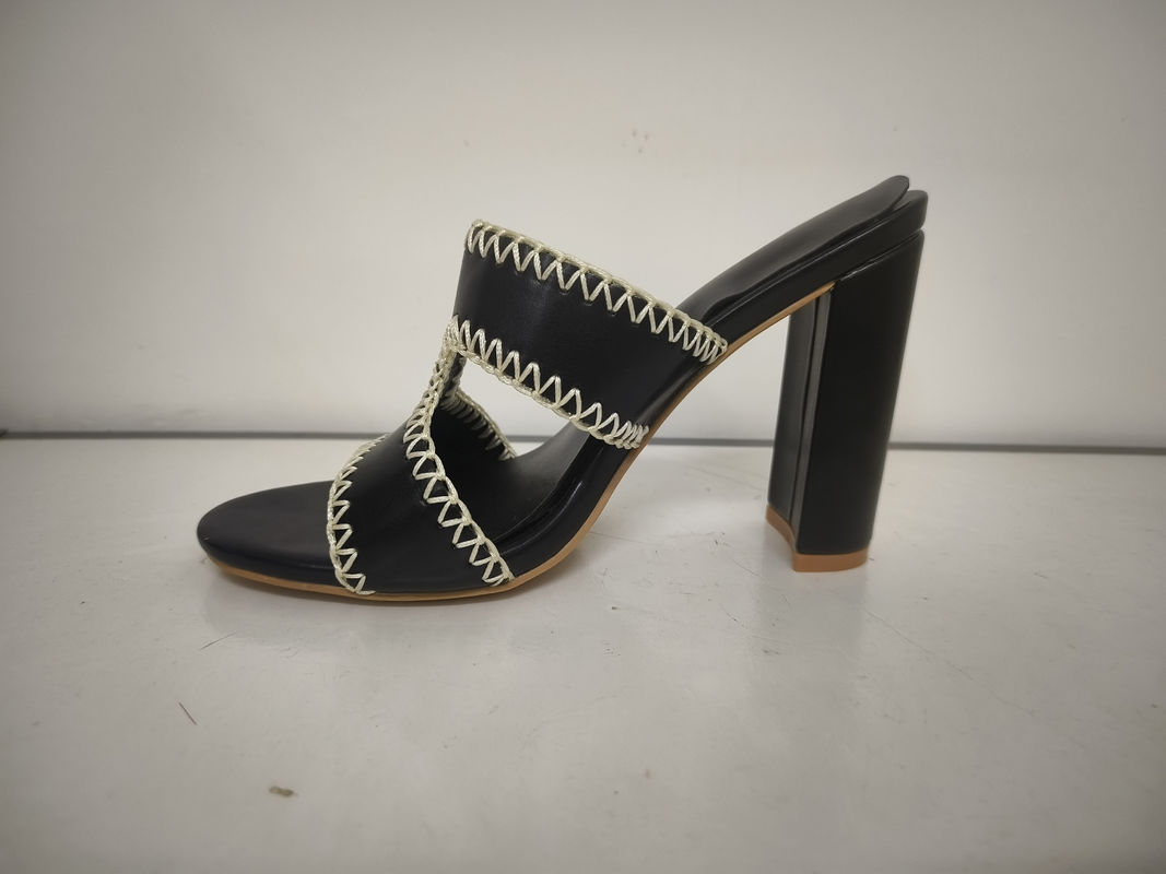 Limpeza de couro durável Mulheres Pump Heels Chunky Tipo ISO9001