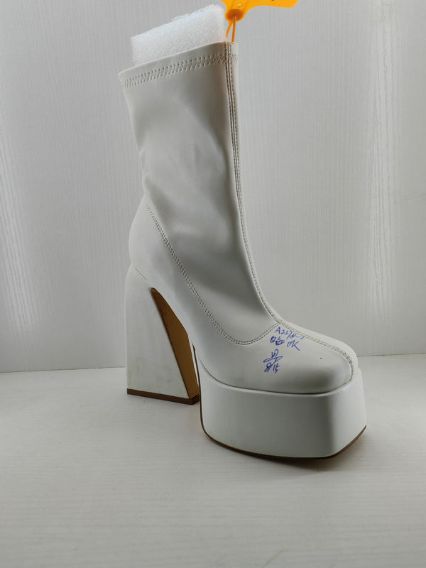 Estilo elegante Botas altas femininas com fechamento para o outono e inverno